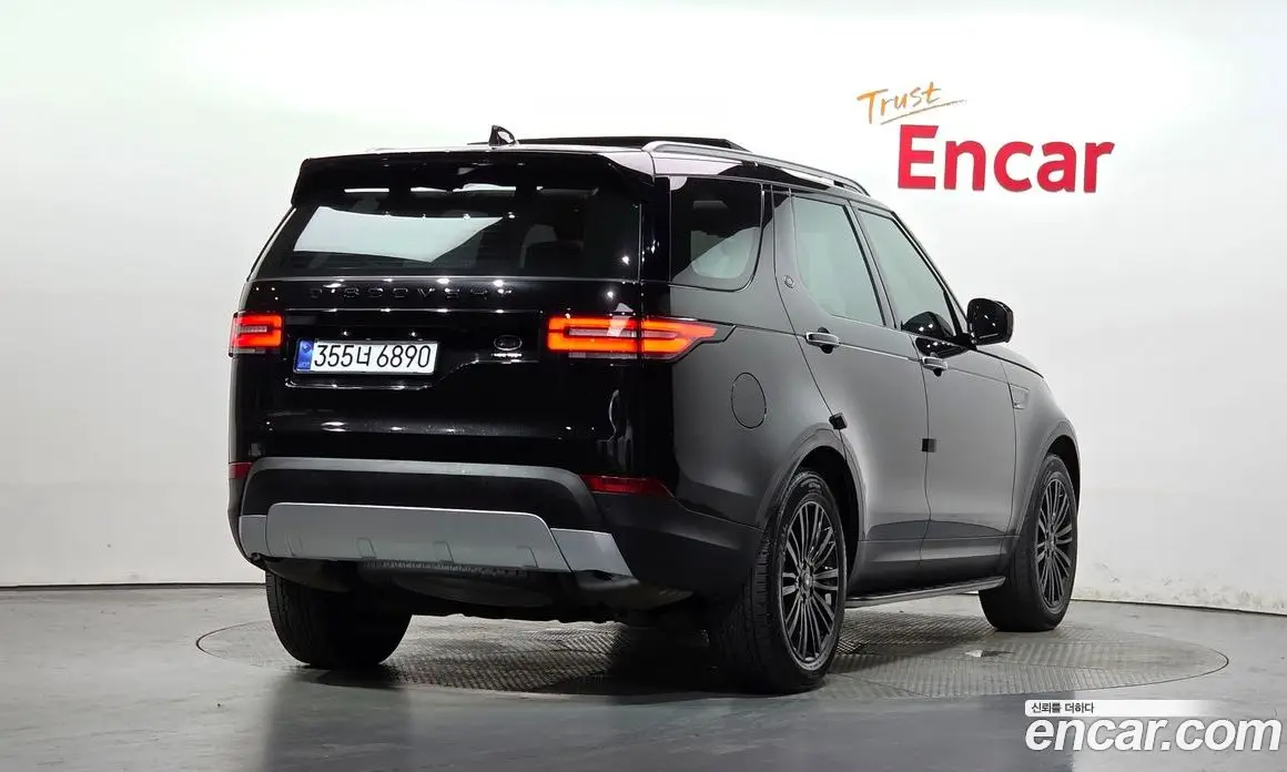 Land Rover Discovery 2017 3.0 автомат (гидро), фото 2 Land Rover Discovery 2017 3.0 автомат (гидро), фото 2