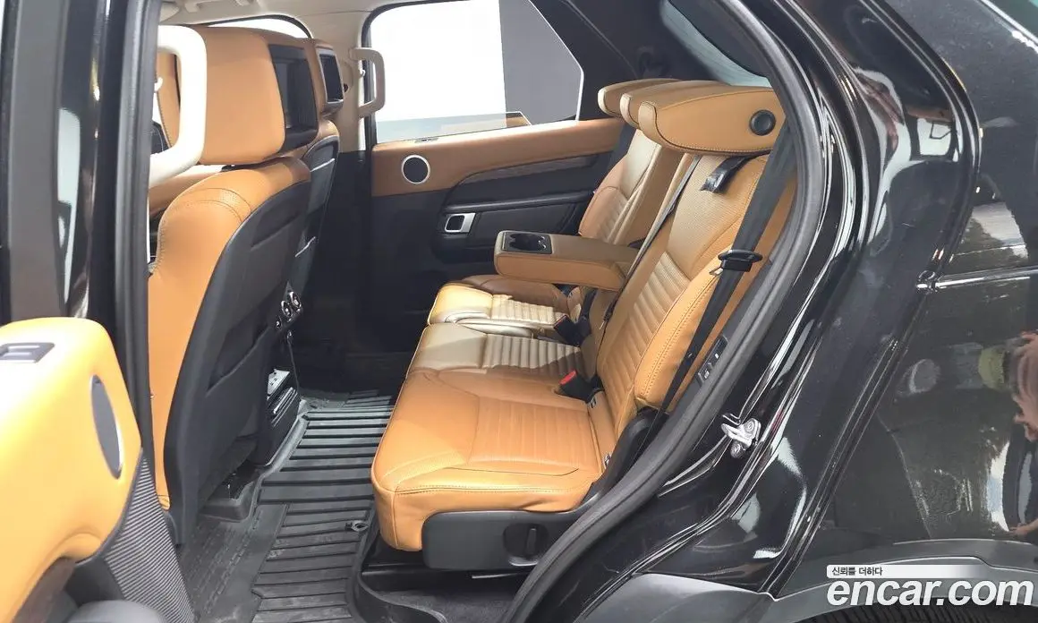 Land Rover Discovery 2017 3.0 автомат (гидро), фото 18 Land Rover Discovery 2017 3.0 автомат (гидро), фото 18