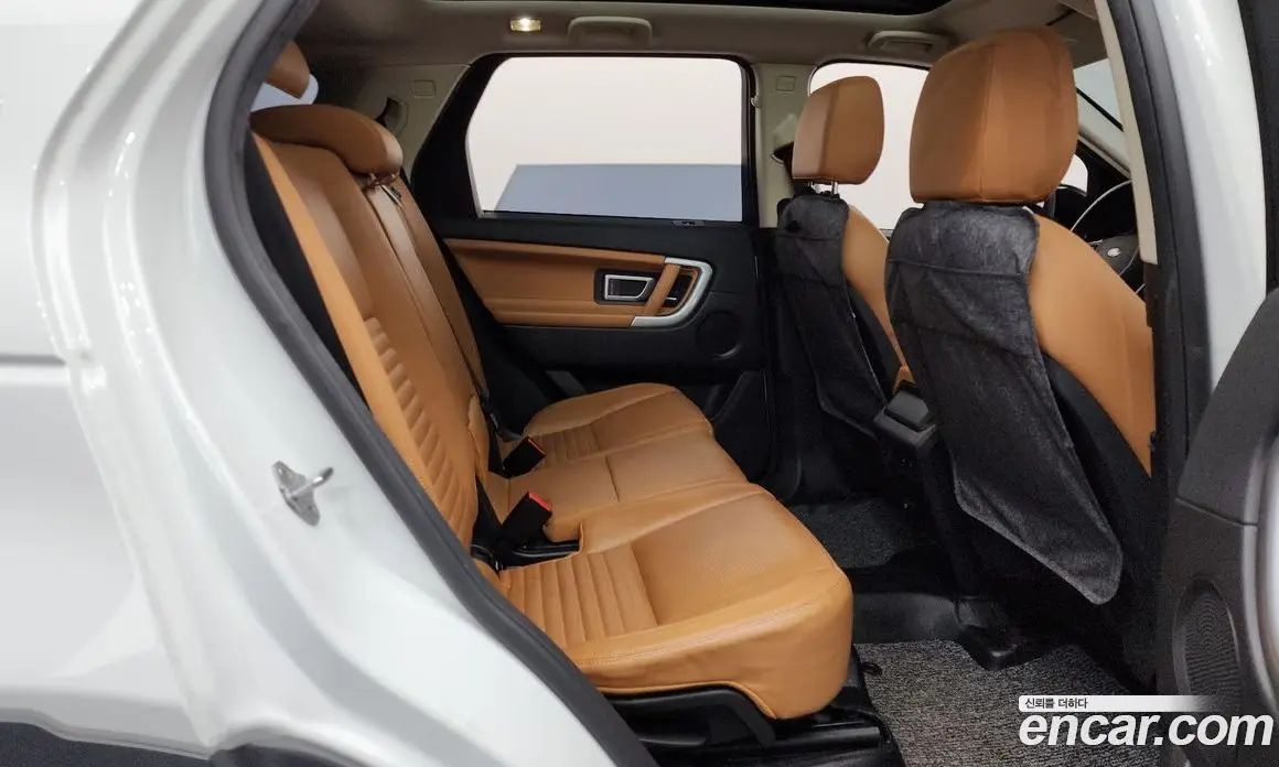 Land Rover Discovery Sport 2018 2.0 автомат (гидро), фото 17