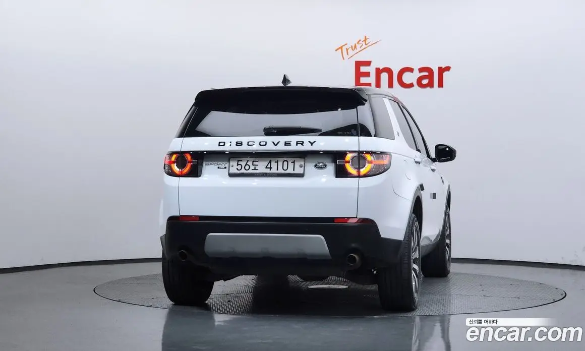 Land Rover Discovery Sport 2018 2.0 автомат (гидро), фото 4