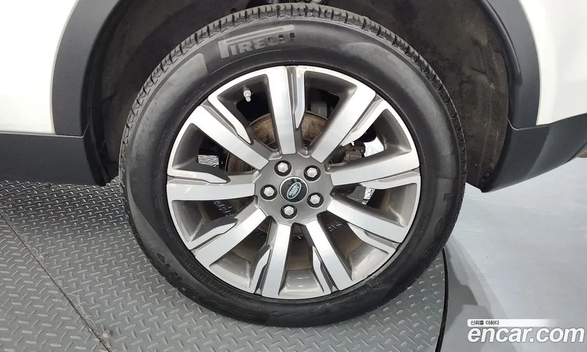 Land Rover Discovery Sport 2018 2.0 автомат (гидро), фото 7