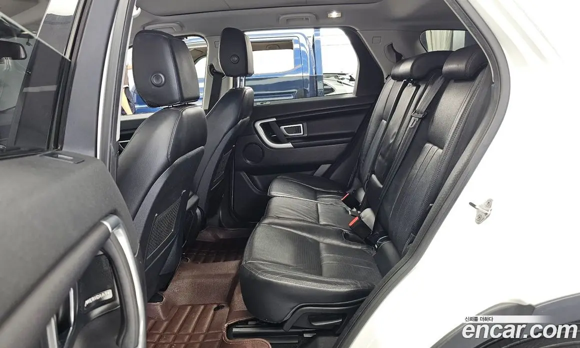 Land Rover Discovery Sport 2018 2.0 автомат (гидро), фото 16 Land Rover Discovery Sport 2018 2.0 автомат (гидро), фото 16