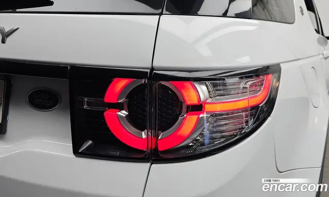 Land Rover Discovery Sport 2018 2.0 автомат (гидро), миниатюра 9 Land Rover Discovery Sport 2018 2.0 автомат (гидро), миниатюра 9
