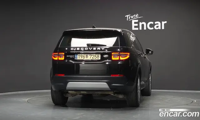 Land Rover Discovery Sport 2020 2.0 автомат (гидро), миниатюра 4 Land Rover Discovery Sport 2020 2.0 автомат (гидро), миниатюра 4