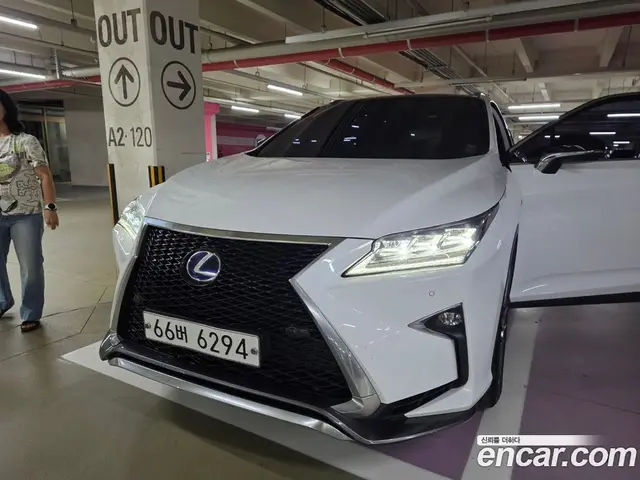 Lexus RX 2017 3.5 автомат (гидро), миниатюра 3
