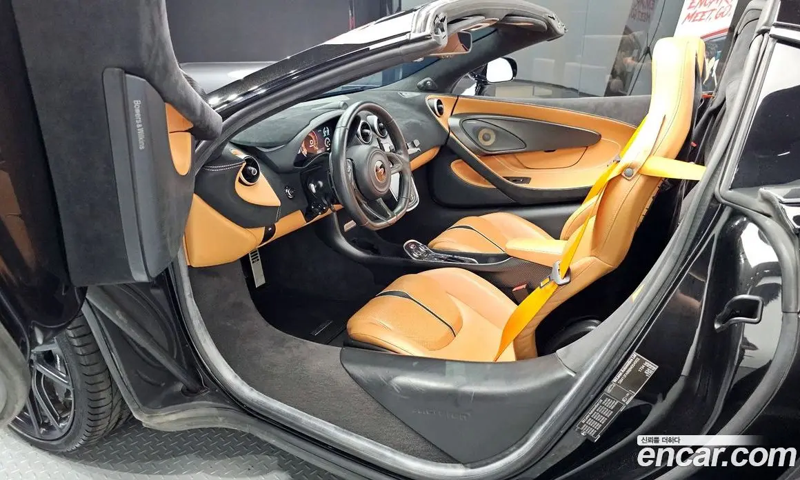 McLaren 570S 2018 3.8 АКПП, фото 13
