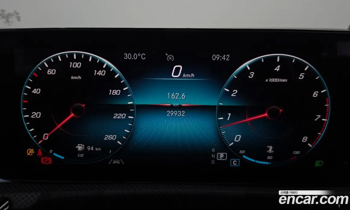 Mercedes-Benz A-Class 2022 2.0 автомат (гидро), фото 11
