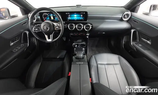 Mercedes-Benz A-Class 2022 2.0 автомат (гидро), миниатюра 10