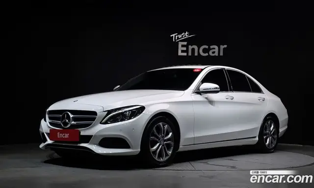 Mercedes-Benz C-Class, 2016, 110 104 км