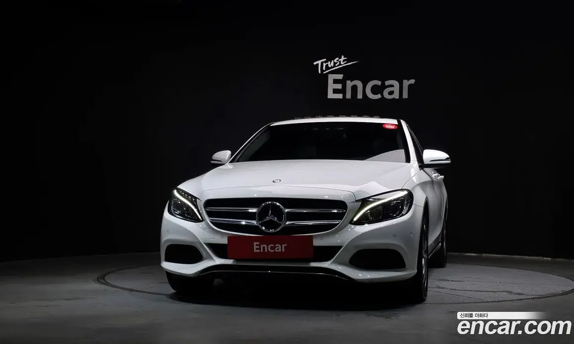 Mercedes-Benz C-Class 2016 2.0 автомат (гидро), фото 3 Mercedes-Benz C-Class 2016 2.0 автомат (гидро), фото 3