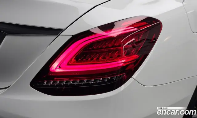 Mercedes-Benz C-Class 2020 2.0 автомат (гидро), миниатюра 9