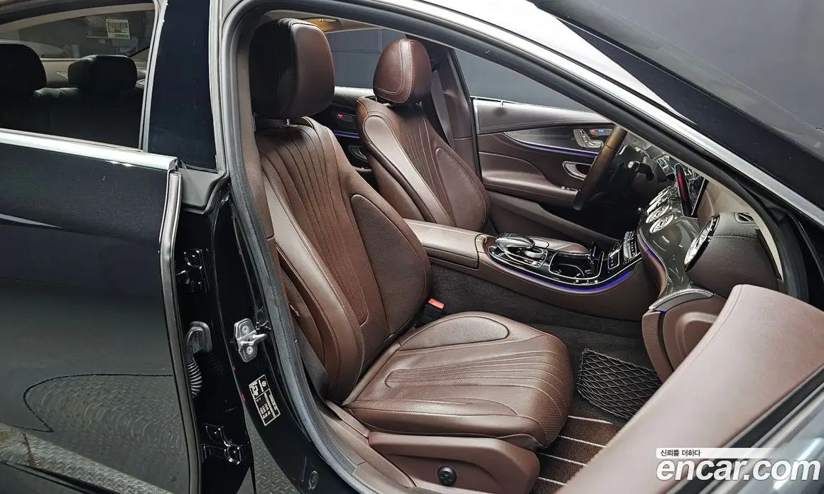 Mercedes-Benz CLS-Class 2018 2.9 автомат (гидро), фото 15 Mercedes-Benz CLS-Class 2018 2.9 автомат (гидро), фото 15