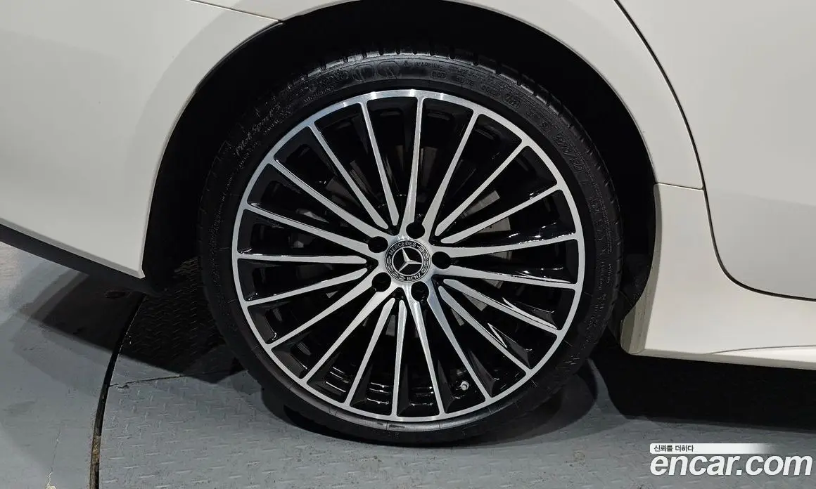 Mercedes-Benz CLS-Class 2022 3.0 автомат (гидро), фото 4