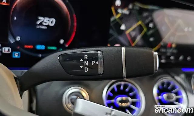 Mercedes-Benz CLS-Class 2022 2.0 автомат (гидро), миниатюра 11