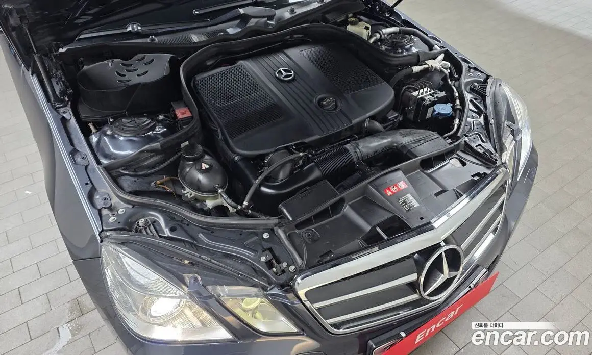 Mercedes-Benz E-Class 2011 2.1 автомат (гидро), фото 5 Mercedes-Benz E-Class 2011 2.1 автомат (гидро), фото 5