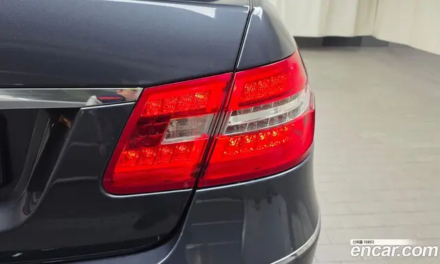 Mercedes-Benz E-Class 2011 2.1 автомат (гидро), миниатюра 8 Mercedes-Benz E-Class 2011 2.1 автомат (гидро), миниатюра 8