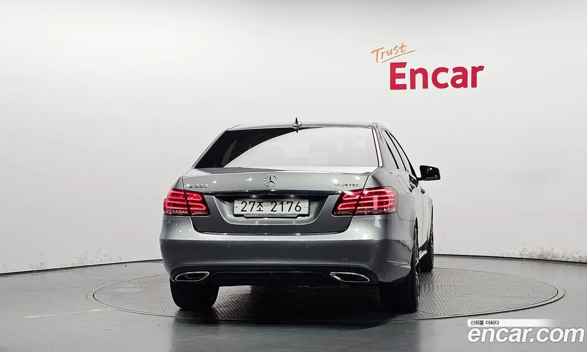 Mercedes-Benz E-Class 2015 2.1 автомат (гидро), фото 3