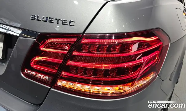 Mercedes-Benz E-Class 2015 2.1 автомат (гидро), миниатюра 8