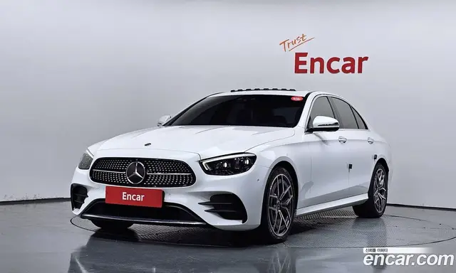 Mercedes-Benz E-Class, 2020, 75 571 км