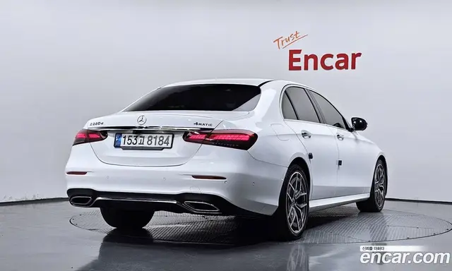 Mercedes-Benz E-Class 2020 1.9 автомат (гидро), миниатюра 2 Mercedes-Benz E-Class 2020 1.9 автомат (гидро), миниатюра 2