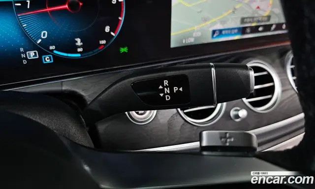 Mercedes-Benz E-Class 2020 1.9 автомат (гидро), миниатюра 12