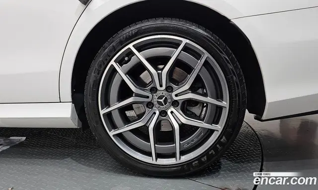 Mercedes-Benz E-Class 2020 1.9 автомат (гидро), миниатюра 7 Mercedes-Benz E-Class 2020 1.9 автомат (гидро), миниатюра 7