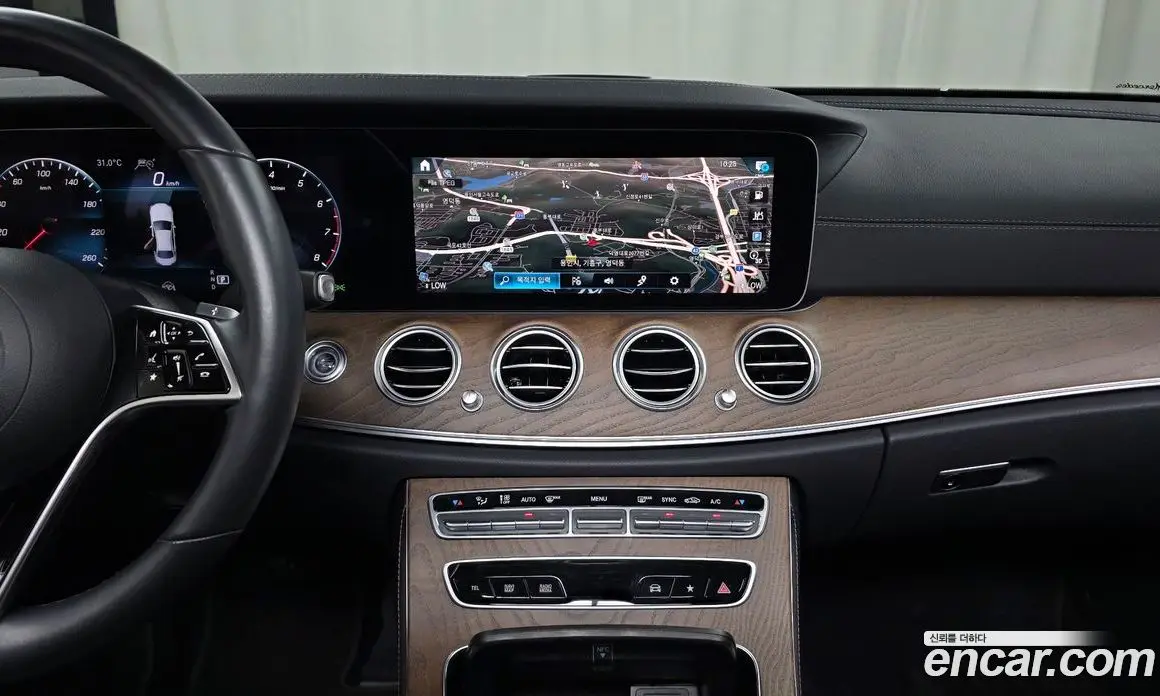 Mercedes-Benz E-Class 2022 2.0 автомат (гидро), фото 19 Mercedes-Benz E-Class 2022 2.0 автомат (гидро), фото 19