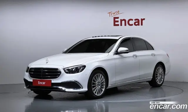 Mercedes-Benz E-Class, 2022, 63 542 км