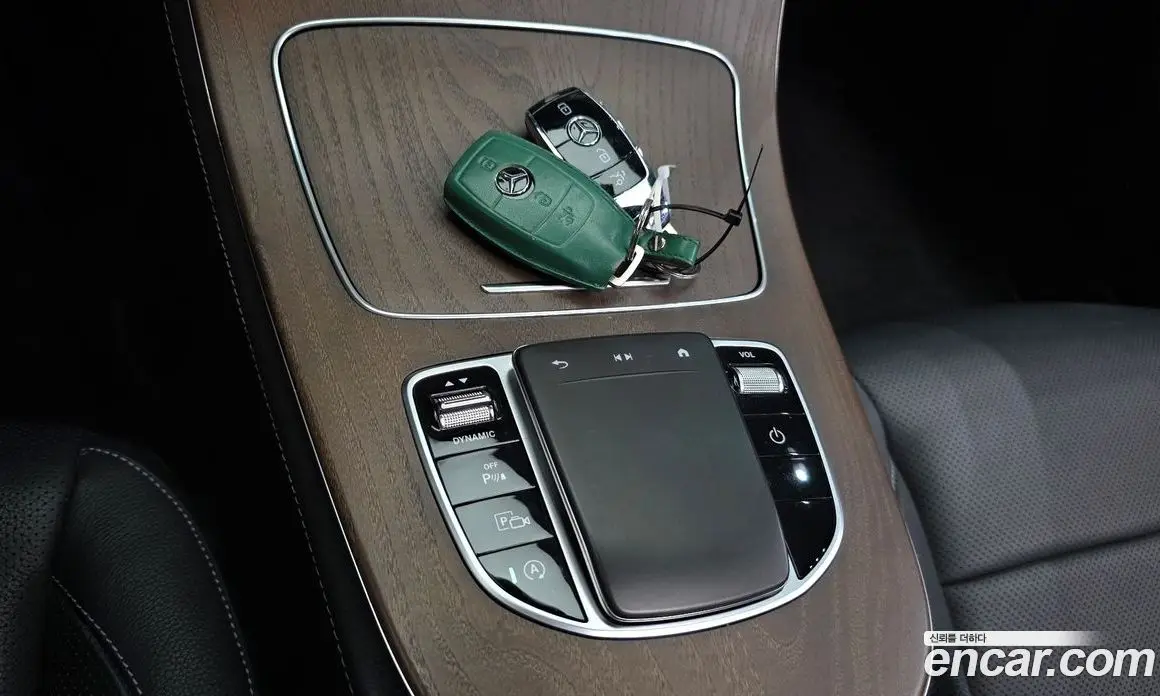 Mercedes-Benz E-Class 2022 2.0 автомат (гидро), фото 19 Mercedes-Benz E-Class 2022 2.0 автомат (гидро), фото 19