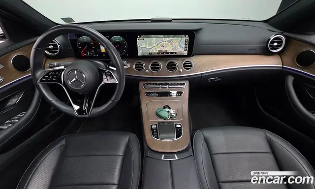 Mercedes-Benz E-Class 2022 2.0 автомат (гидро), миниатюра 7 Mercedes-Benz E-Class 2022 2.0 автомат (гидро), миниатюра 7