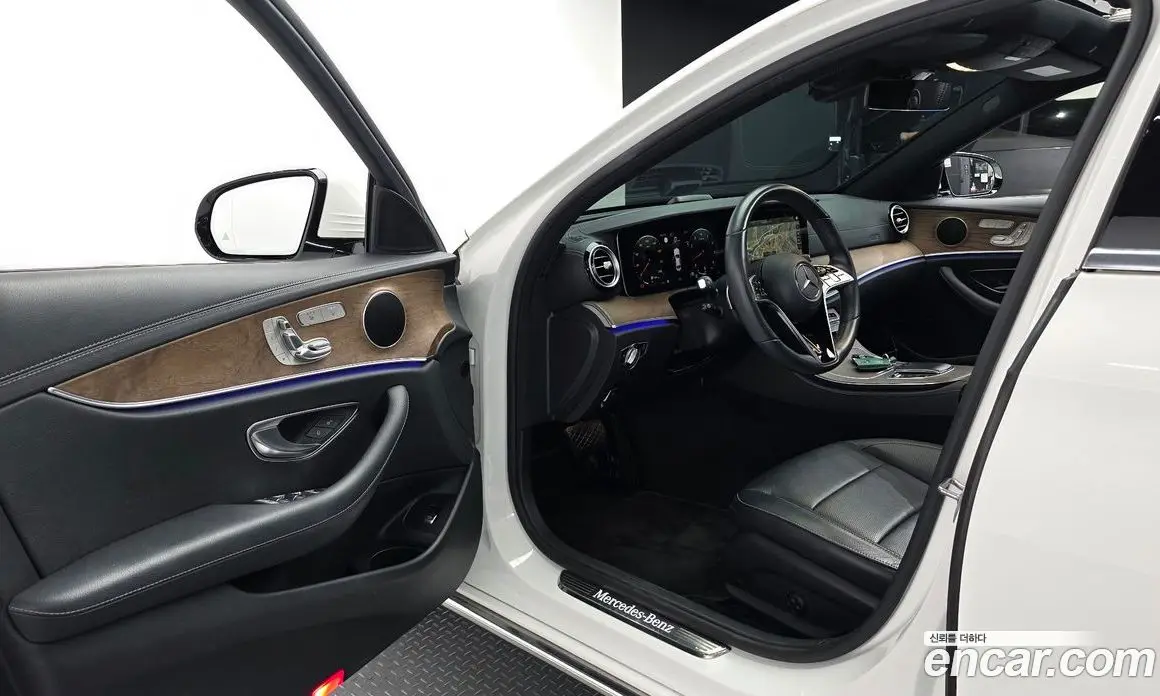 Mercedes-Benz E-Class 2022 2.0 автомат (гидро), фото 10 Mercedes-Benz E-Class 2022 2.0 автомат (гидро), фото 10