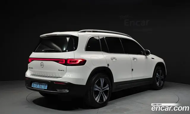 Mercedes-Benz EQB 2022 0.2 автомат (гидро), миниатюра 2