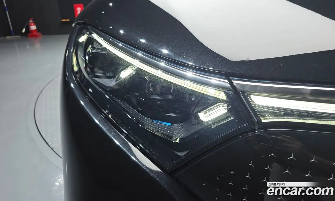 Mercedes-Benz EQS 2022 0.3 автомат (гидро), фото 8 Mercedes-Benz EQS 2022 0.3 автомат (гидро), фото 8
