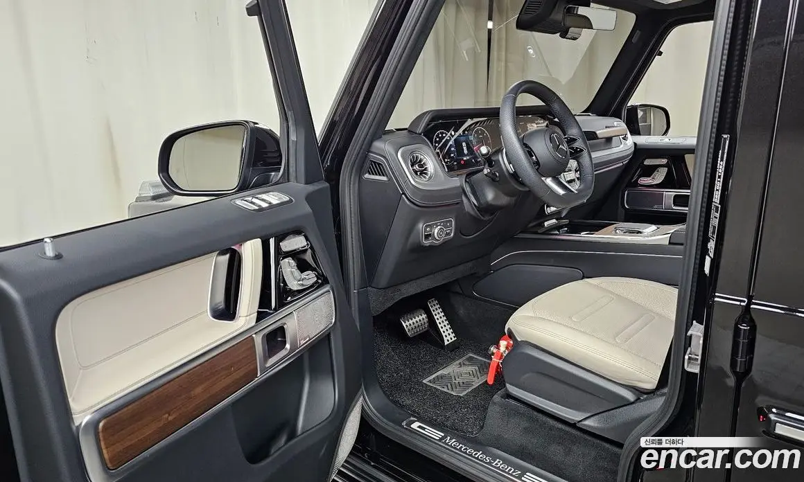 Mercedes-Benz G-Class 2025 3.0 автомат (гидро), фото 13