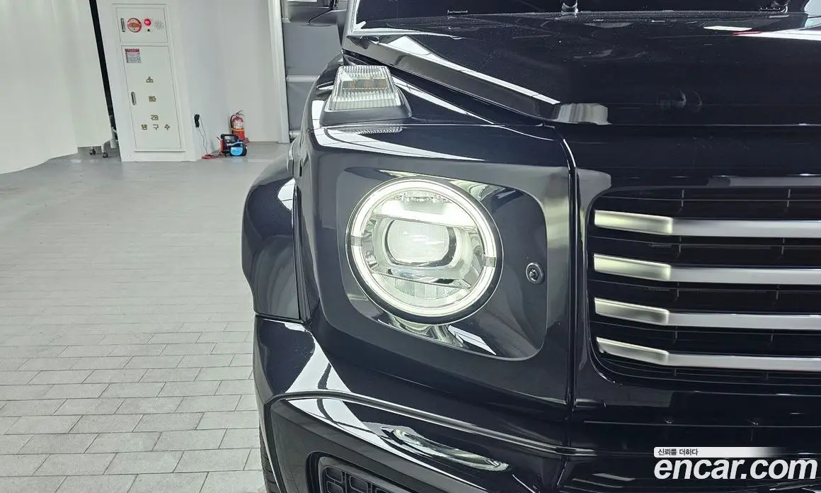 Mercedes-Benz G-Class 2025 3.0 автомат (гидро), фото 8