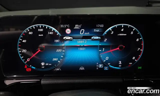 Mercedes-Benz GLA-Class 2023 2.0 автомат (гидро), миниатюра 8 Mercedes-Benz GLA-Class 2023 2.0 автомат (гидро), миниатюра 8