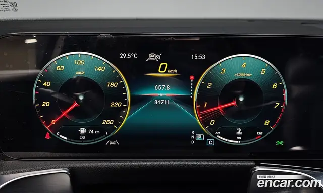 Mercedes-Benz GLB-Class 2021 2.0 автомат (гидро), миниатюра 10 Mercedes-Benz GLB-Class 2021 2.0 автомат (гидро), миниатюра 10