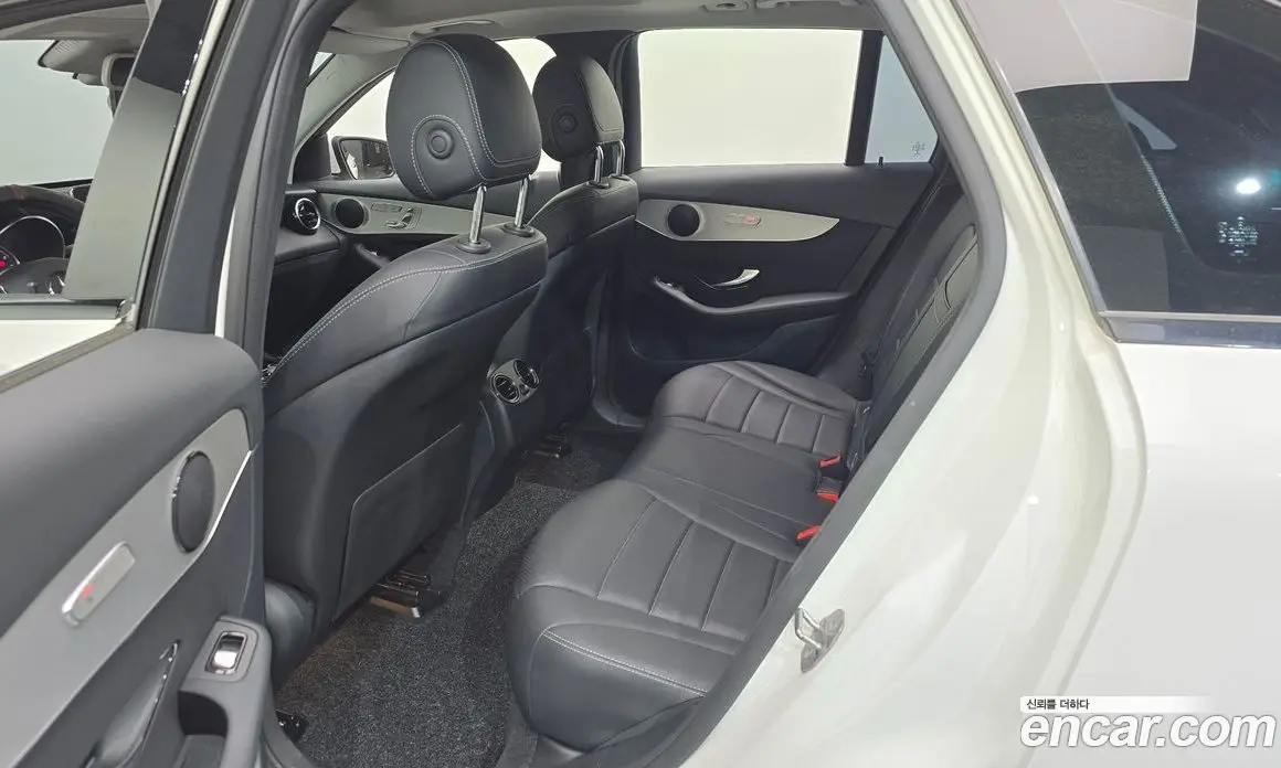Mercedes-Benz GLC-Class 2018 2.0 автомат (гидро), фото 17
