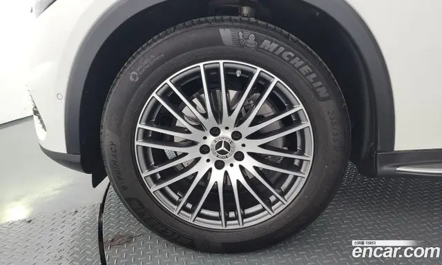Mercedes-Benz GLC-Class 2024 2.0 автомат (гидро), миниатюра 5 Mercedes-Benz GLC-Class 2024 2.0 автомат (гидро), миниатюра 5