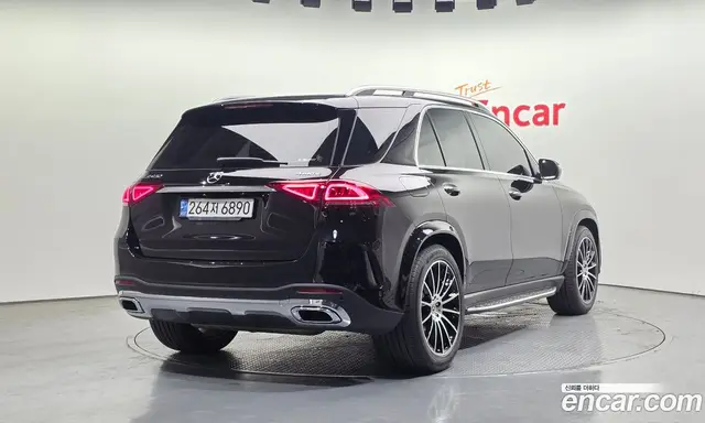 Mercedes-Benz GLE-Class 2022 3.0 автомат (гидро), миниатюра 2