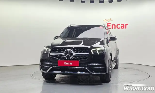 Mercedes-Benz GLE-Class 2022 3.0 автомат (гидро), миниатюра 3