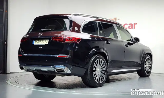 Mercedes-Benz GLS-Class 2023 4.0 автомат (гидро), миниатюра 2