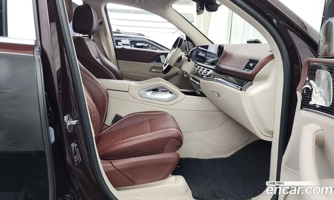 Mercedes-Benz GLS-Class 2023 4.0 автомат (гидро), фото 17