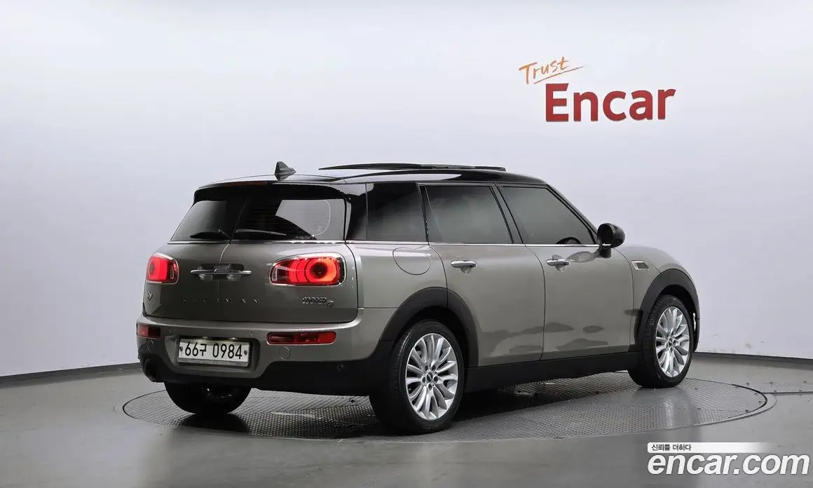 Mini Clubman 2016 2.0 автомат (гидро), фото 2 Mini Clubman 2016 2.0 автомат (гидро), фото 2