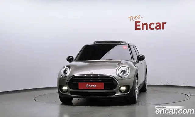 Mini Clubman 2016 2.0 автомат (гидро), миниатюра 3 Mini Clubman 2016 2.0 автомат (гидро), миниатюра 3