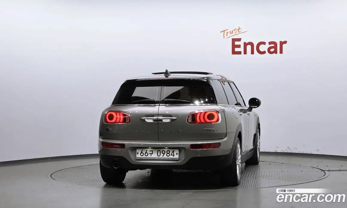 Mini Clubman 2016 2.0 автомат (гидро), фото 4 Mini Clubman 2016 2.0 автомат (гидро), фото 4