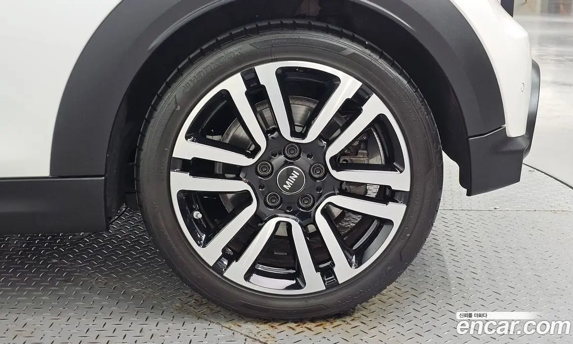Mini Cooper 2023 2.0 автомат (гидро), фото 7