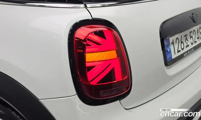 Mini Cooper 2023 2.0 автомат (гидро), миниатюра 9