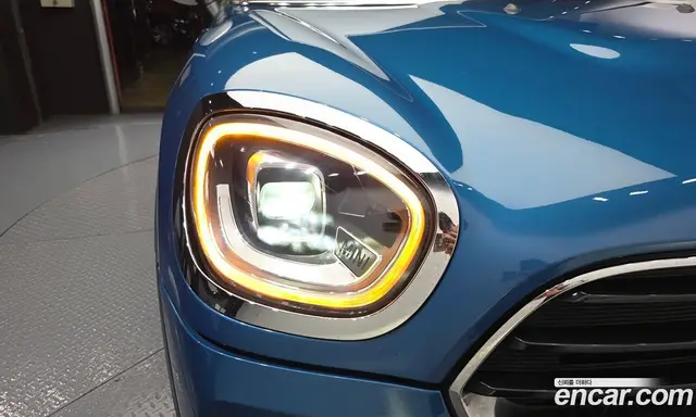 Mini Countryman 2021 1.5 автомат (гидро), миниатюра 8 Mini Countryman 2021 1.5 автомат (гидро), миниатюра 8