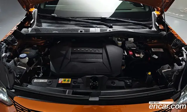 Peugeot 2008 2021 0.1 автомат (гидро), миниатюра 5